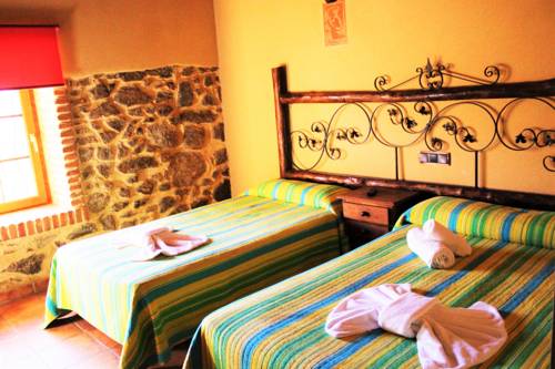 Imagen de la habitación del Hotel Rural Vistahermosa. Foto 16