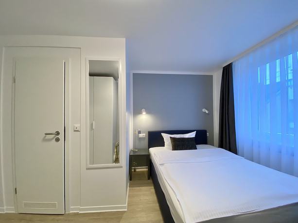 Imagen de la habitación del Hotel Russmann. Foto 9