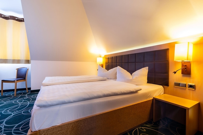 Imagen de la habitación del Hotel STEIGER Elbschl&ouml;sschen Rathen. Foto 12