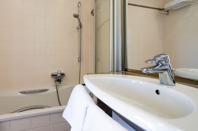 Imagen de la habitación del Hotel STEIGER Elbschl&ouml;sschen Rathen. Foto 16