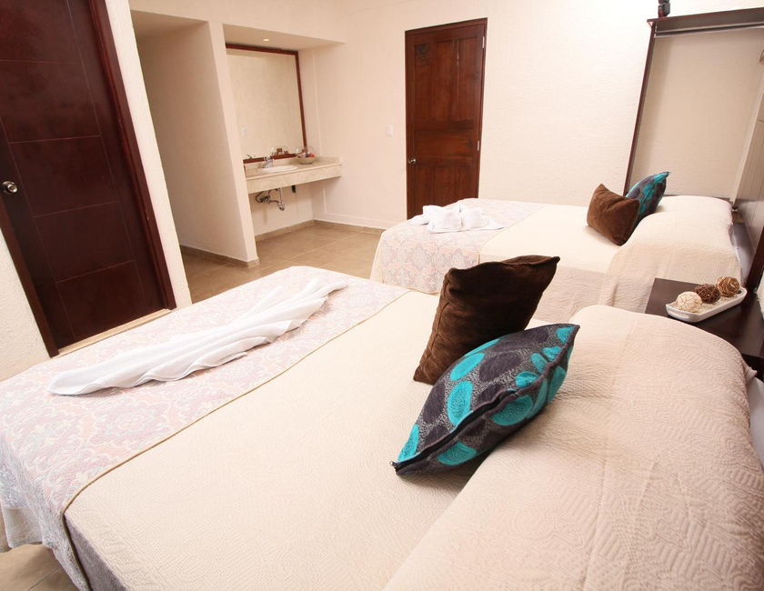 Imagen general del Hotel Sacre. Foto 14