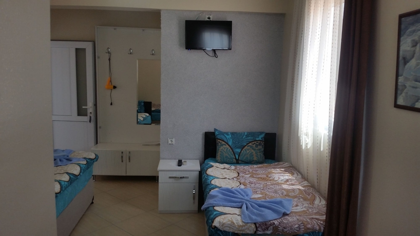 Imagen de la habitación del Hotel Sahin. Foto 16