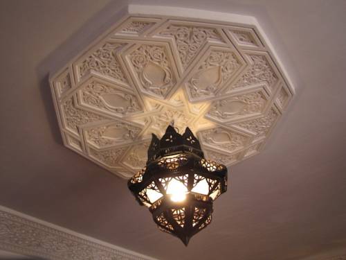 Imagen de la habitación del Hotel Salsabil. Foto 13