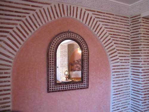 Imagen de la habitación del Hotel Salsabil. Foto 14