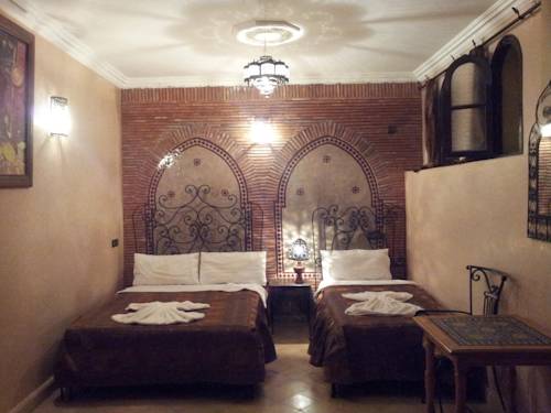 Imagen de la habitación del Hotel Salsabil. Foto 15