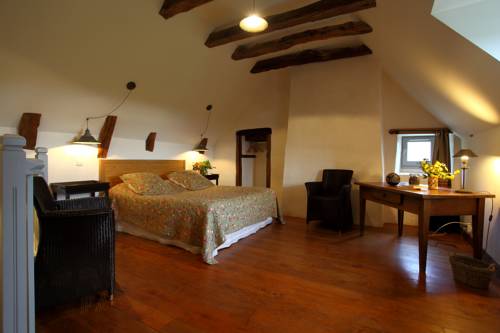 Imagen de la habitación del Hotel Saluces. Foto 10