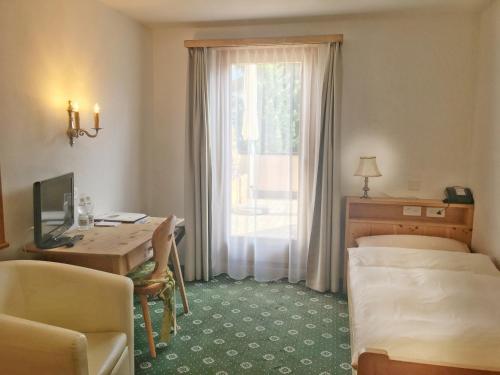 Imagen de la habitación del Hotel Saluver. Foto 8