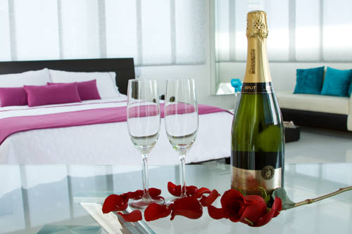Imagen de la habitación del Hotel San Antonio Plaza. Foto 1