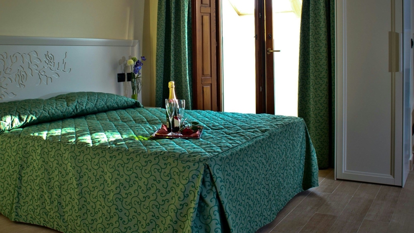 Imagen de la habitación del Hotel San Berardo. Foto 9