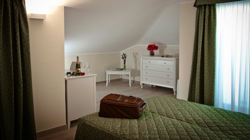 Imagen de la habitación del Hotel San Berardo. Foto 10