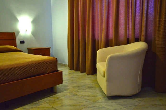 Imagen de la habitación del Hotel San Giovanni. Foto 11