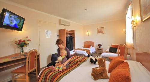 Imagen de la habitación del Hotel Sandrina. Foto 5