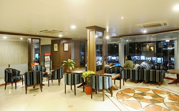Imagen del bar/restaurante del Hotel Sangat Regency. Foto 4