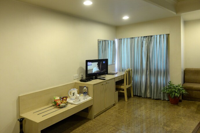 Imagen de la habitación del Hotel Sangat Regency. Foto 7