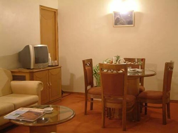 Imagen de la habitación del Hotel Sangat Regency. Foto 11