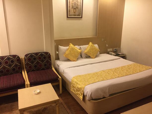Imagen de la habitación del Hotel Sangat Regency. Foto 17