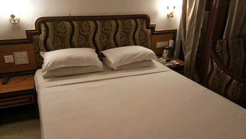 Imagen de la habitación del Hotel Sangat Regency. Foto 18