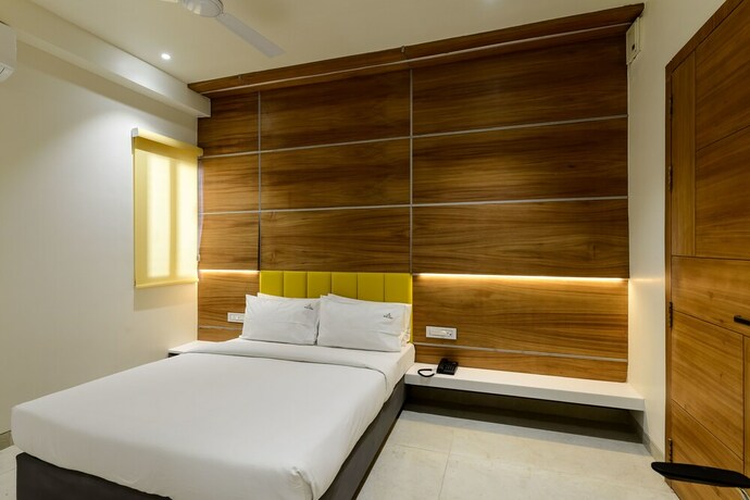 Imagen de la habitación del Hotel Sangat Regency. Foto 23