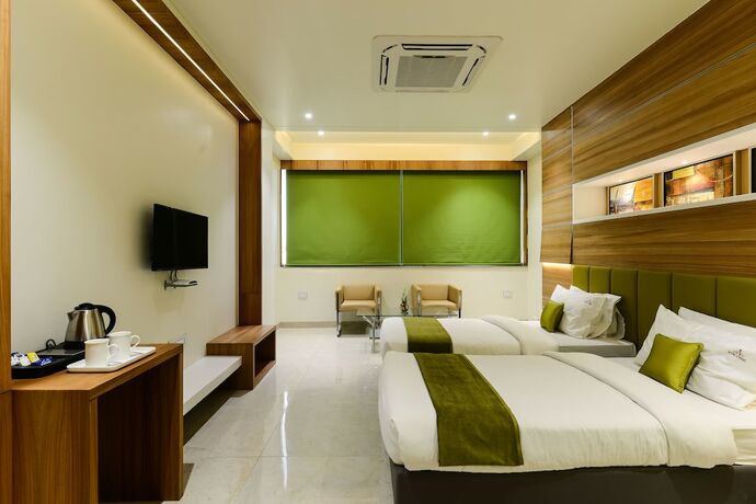 Imagen de la habitación del Hotel Sangat Regency. Foto 25