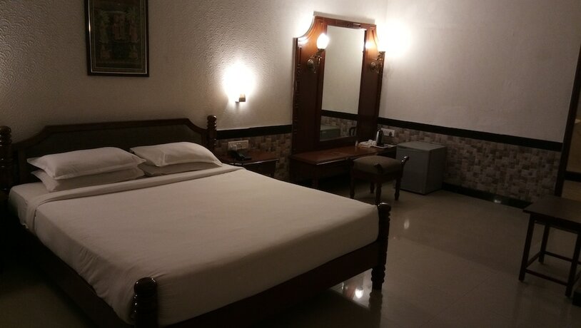 Imagen de la habitación del Hotel Sangat Regency. Foto 30