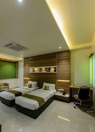 Imagen de la habitación del Hotel Sangat Regency. Foto 43