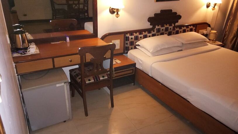 Imagen de la habitación del Hotel Sangat Regency. Foto 44