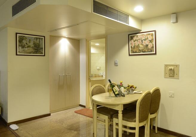 Imagen de la habitación del Hotel Sangat Regency. Foto 46