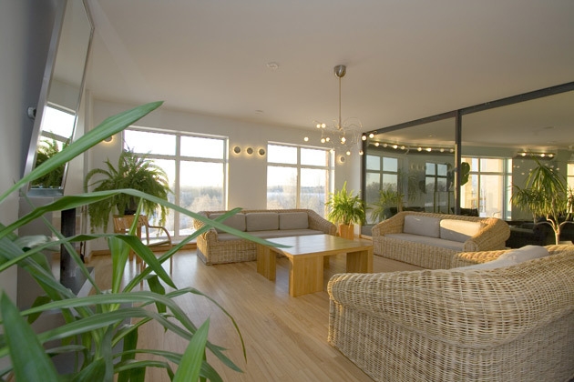 Imagen de los interiores del Hotel Santa. Foto 4