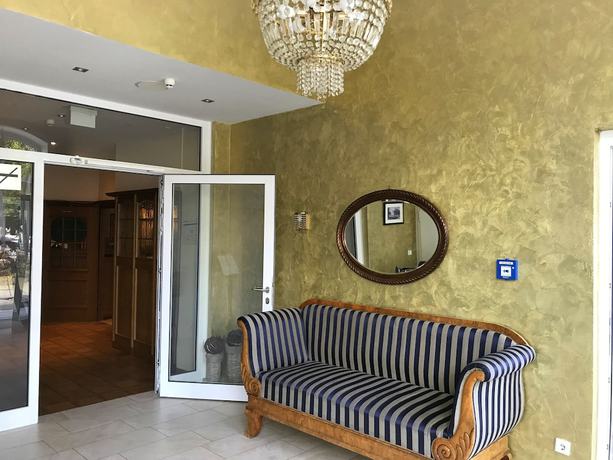 Imagen de los interiores del Hotel Sasse. Foto 15