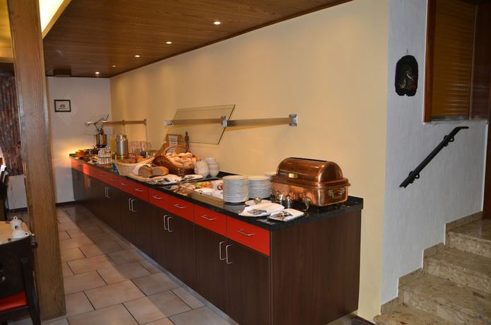 Imagen del bar/restaurante del Hotel Sassor. Foto 4