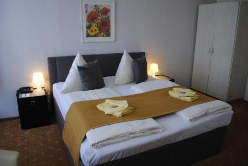Imagen de la habitación del Hotel S&auml;chsischer Hof, Pirna. Foto 8