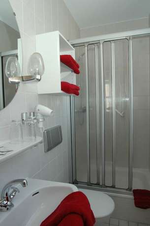 Imagen de la habitación del Hotel Scheffelhof. Foto 12