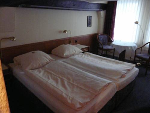 Imagen de la habitación del Hotel Scheffler Garni. Foto 12