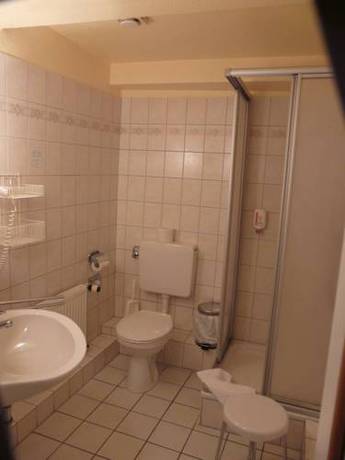 Imagen de la habitación del Hotel Scheffler Garni. Foto 16