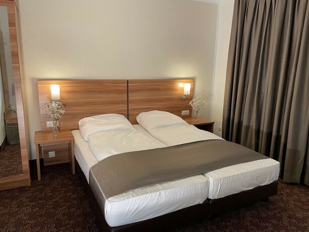 Imagen de la habitación del Hotel Schlangenbader Hof. Foto 13