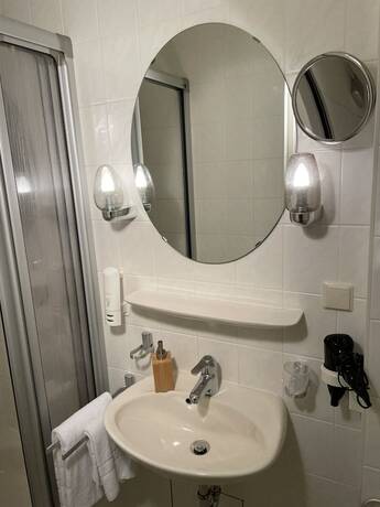 Imagen general del Hotel Schlangenbader Hof. Foto 7