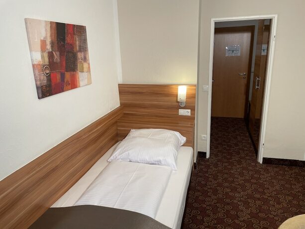 Imagen de la habitación del Hotel Schlangenbader Hof. Foto 17