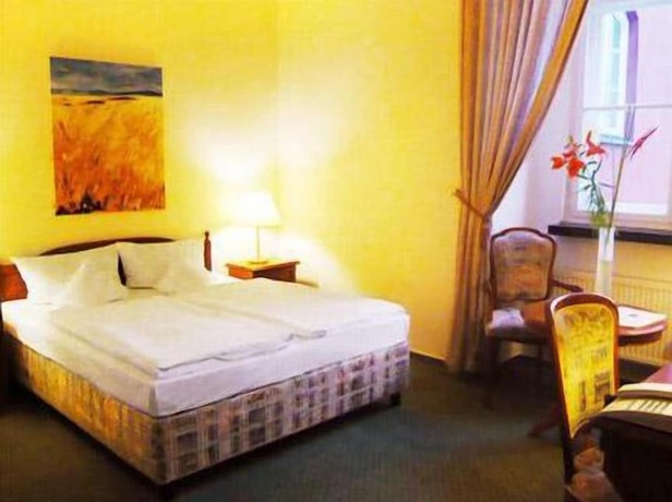 Imagen de la habitación del Hotel Schloss Spyker. Foto 13