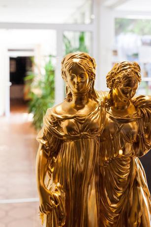Imagen de los interiores del Hotel Schlossgarten. Foto 19