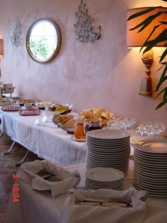 Imagen del bar/restaurante del Hotel Schmidt. Foto 7