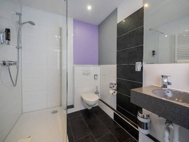 Imagen de la habitación del Hotel Schneider. Foto 11