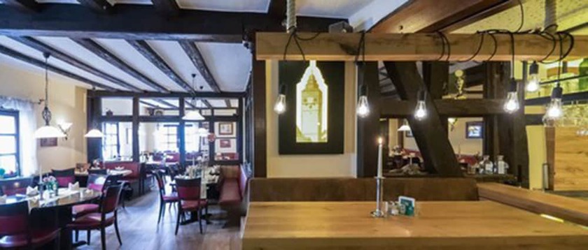 Imagen del bar/restaurante del Hotel Schneider. Foto 6