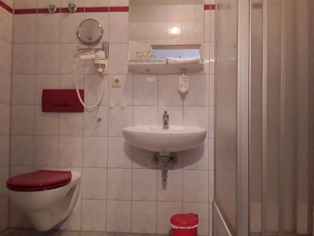 Imagen de la habitación del Hotel Sch&ouml;ne Aussicht. Foto 14
