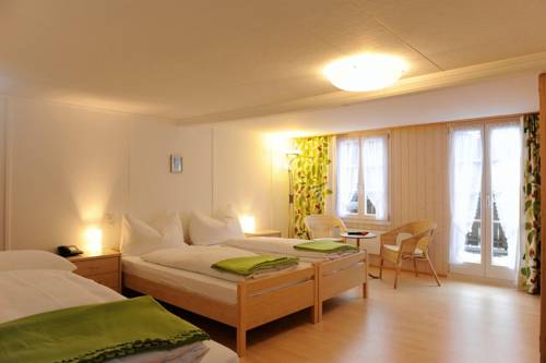 Imagen de la habitación del Hotel Schützen Lauterbrunnen. Foto 16