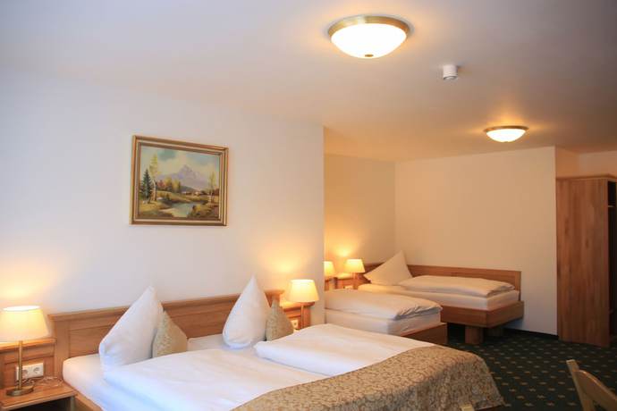 Imagen de la habitación del Hotel Schwabenwirt. Foto 2
