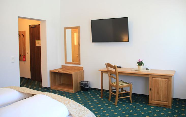 Imagen de la habitación del Hotel Schwabenwirt. Foto 9