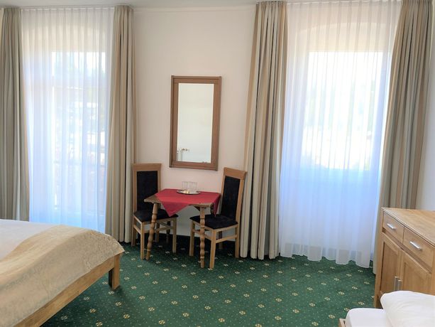 Imagen de la habitación del Hotel Schwabenwirt. Foto 10