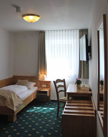 Imagen de la habitación del Hotel Schwabenwirt. Foto 15