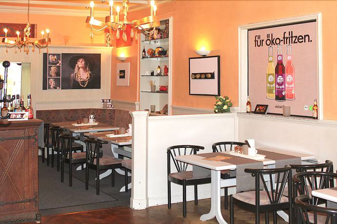Imagen del bar/restaurante del Hotel Schwaferts. Foto 6