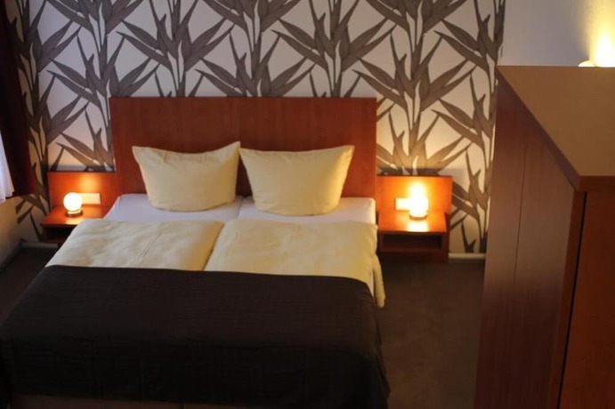 Imagen de la habitación del Hotel Schwarzer Adler. Foto 10